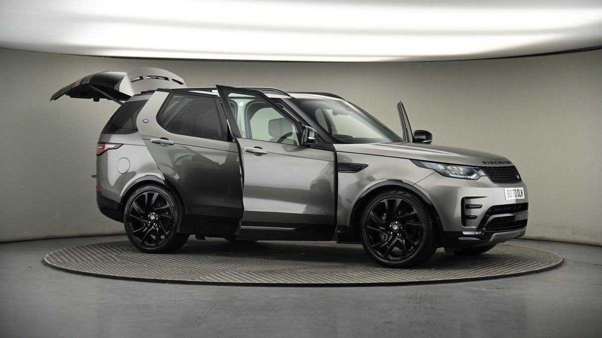 More views of Land Rover Discovery