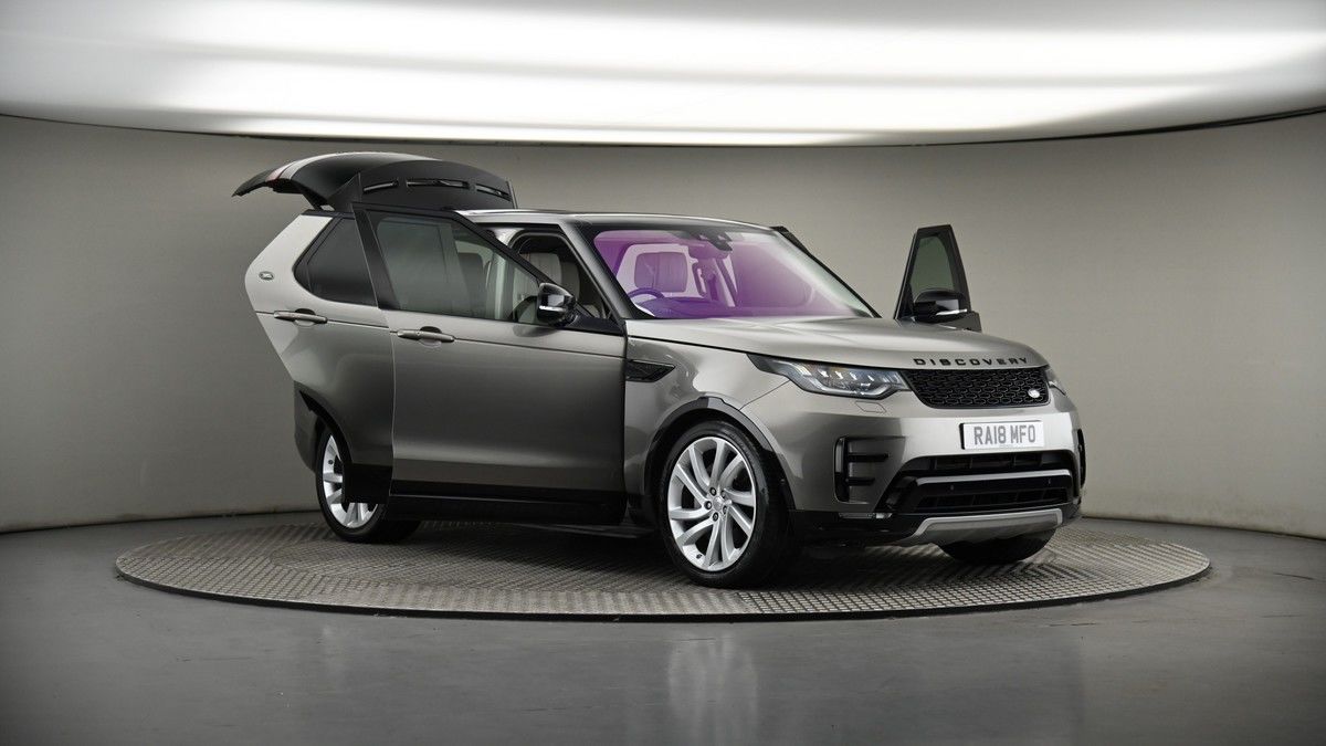 More views of Land Rover Discovery