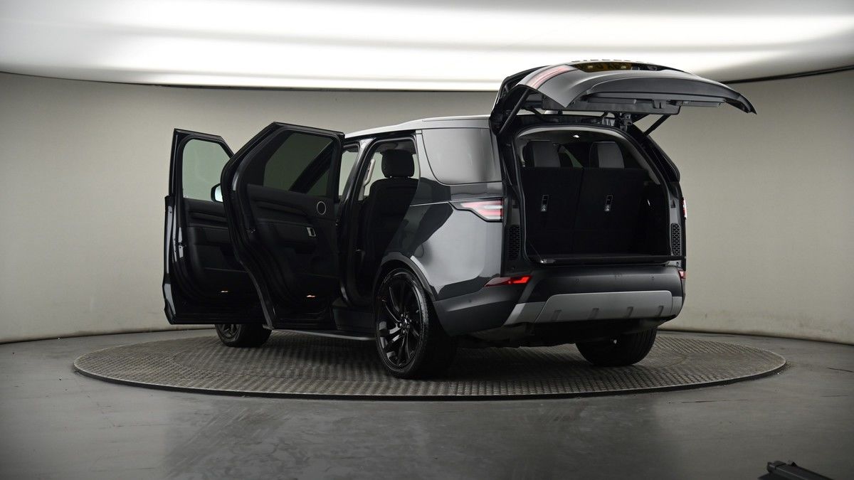 Land Rover Discovery Image 8