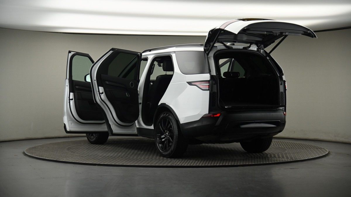 Land Rover Discovery Image 8