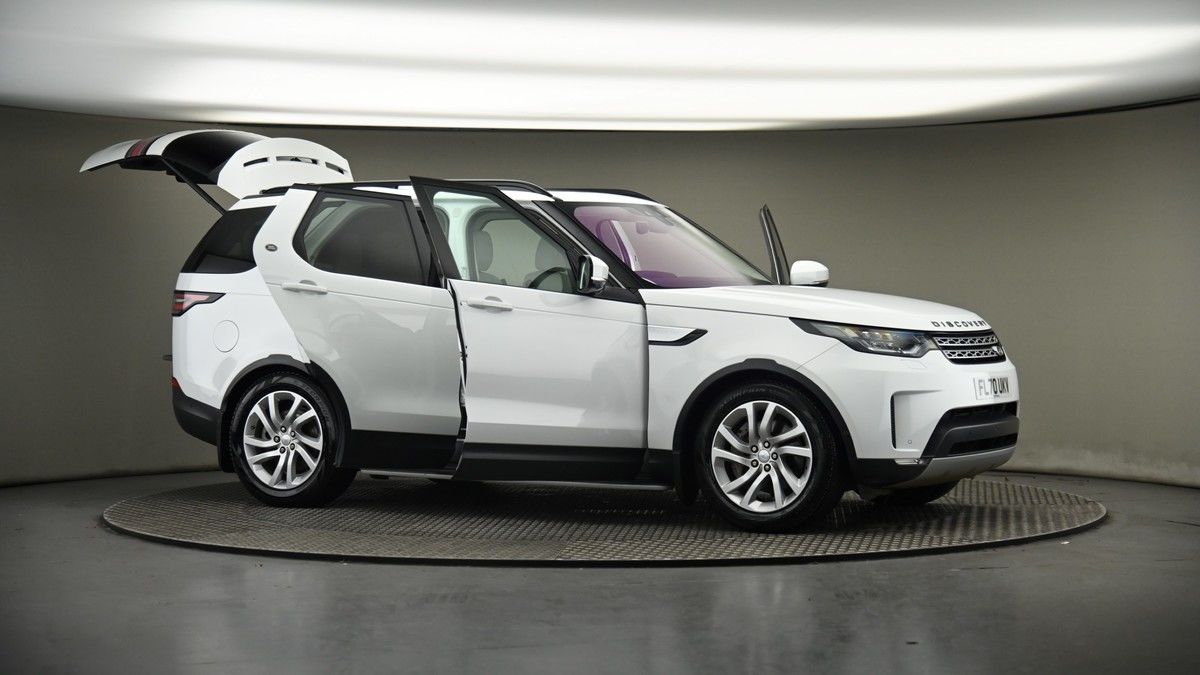 More views of Land Rover Discovery