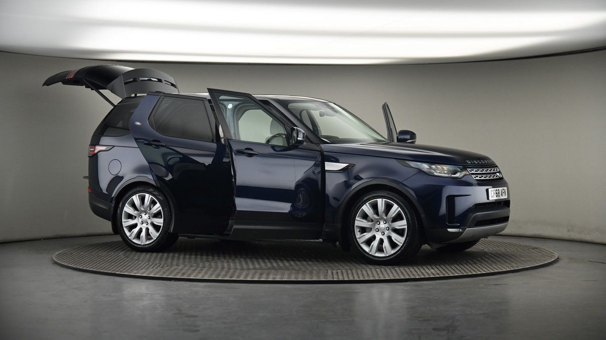 More views of Land Rover Discovery