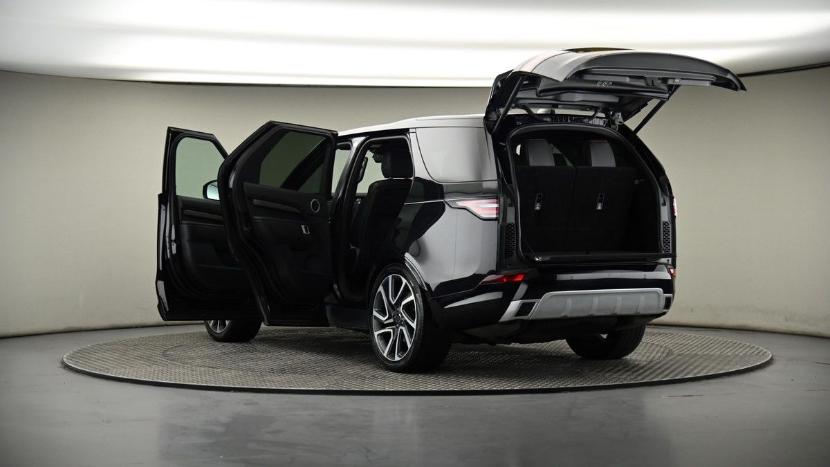 Land Rover Discovery Image 8