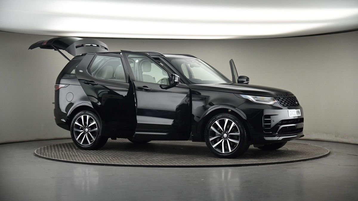 More views of Land Rover Discovery