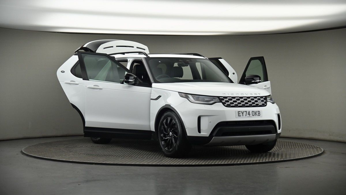 More views of Land Rover Discovery