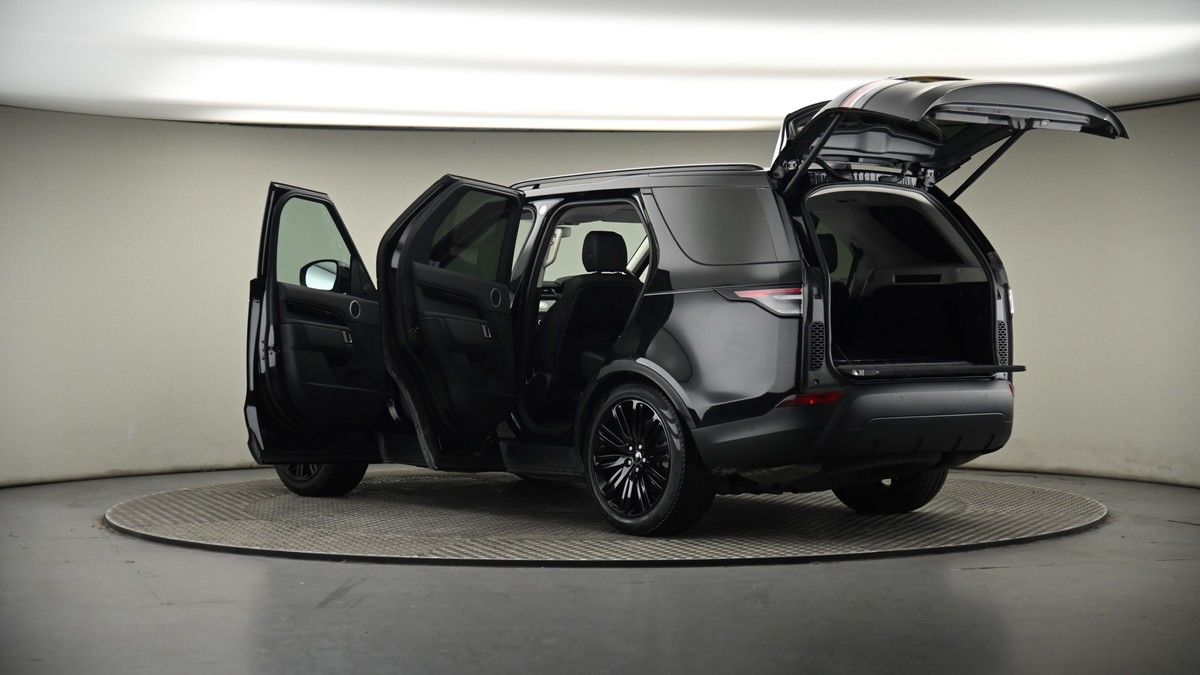 More views of Land Rover Discovery