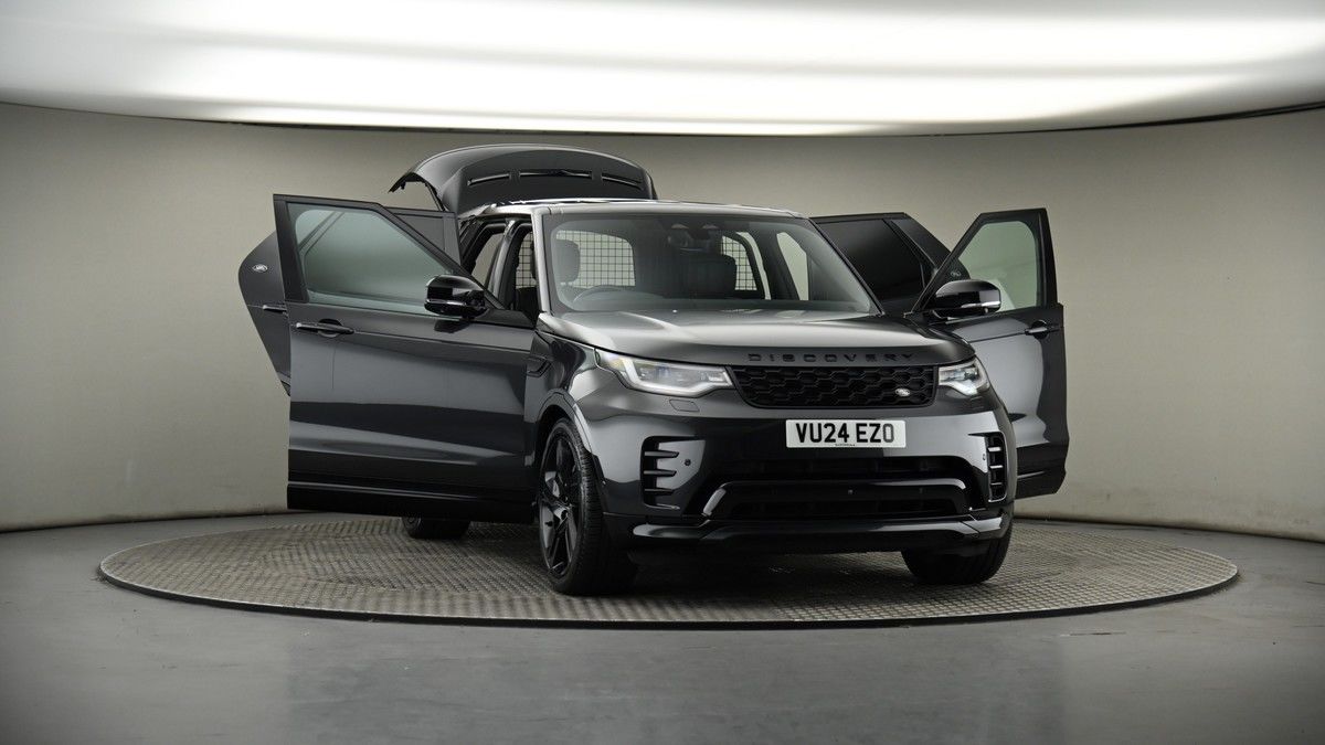 More views of Land Rover Discovery