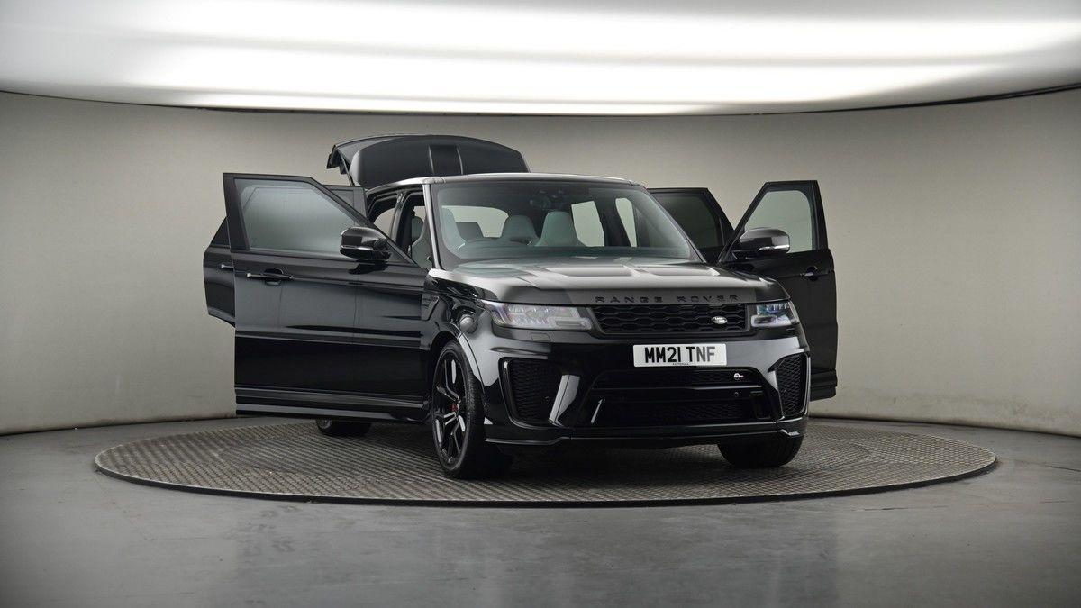 More views of Land Rover Range Rover Sport