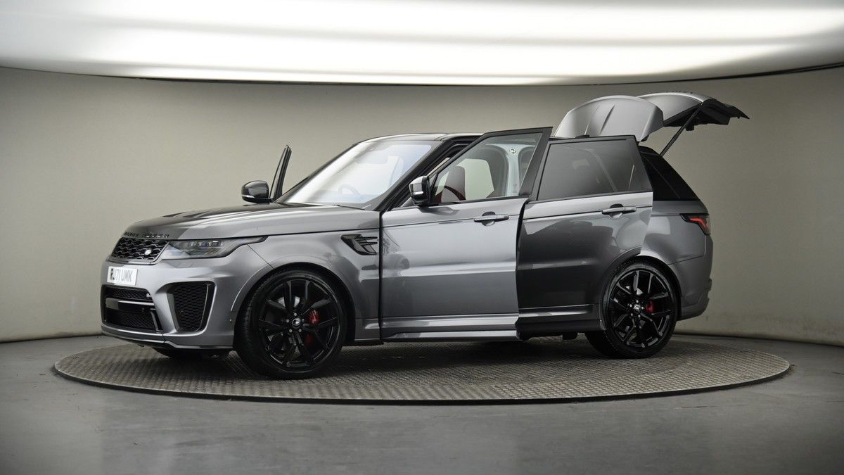 More views of Land Rover Range Rover Sport