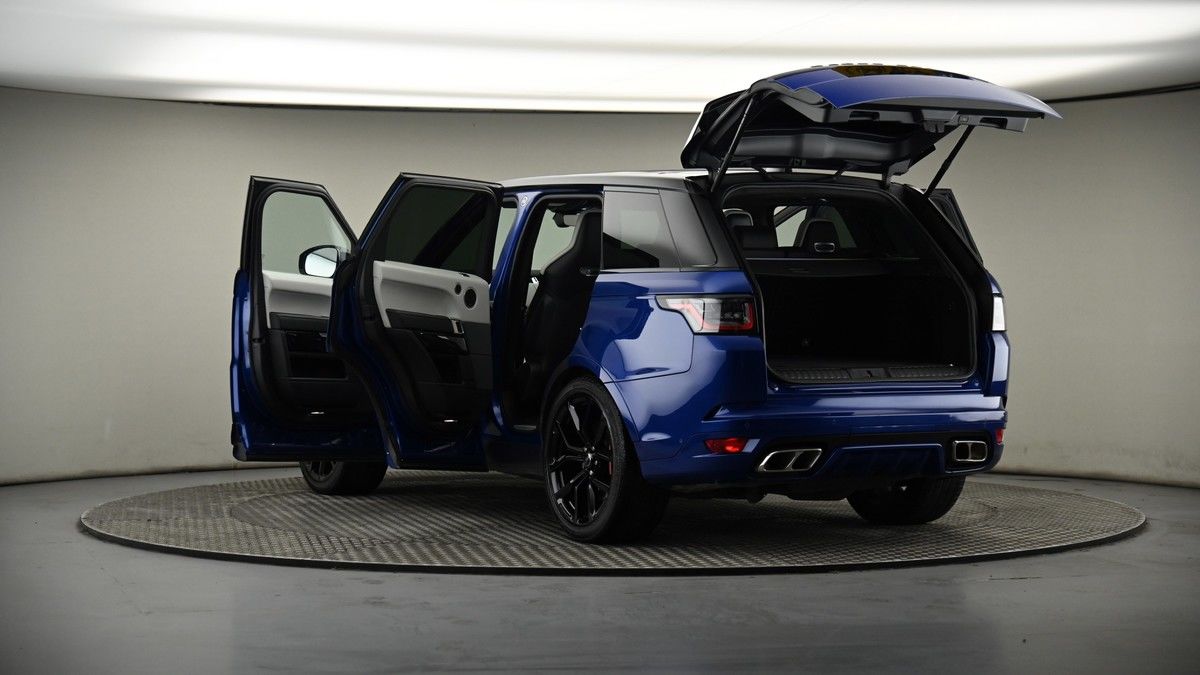 Land Rover Range Rover Sport Image 8