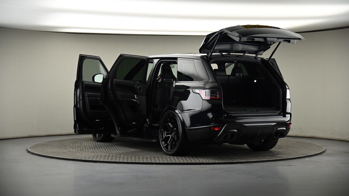 Land Rover Range Rover Sport Image 8