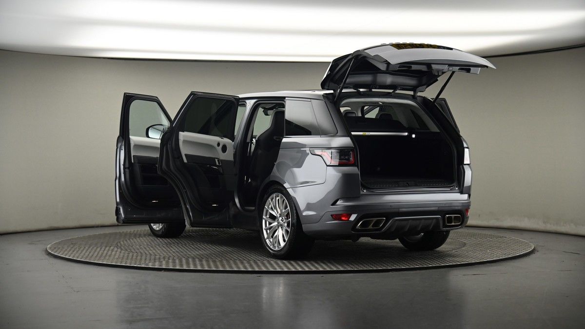 Land Rover Range Rover Sport Image 8