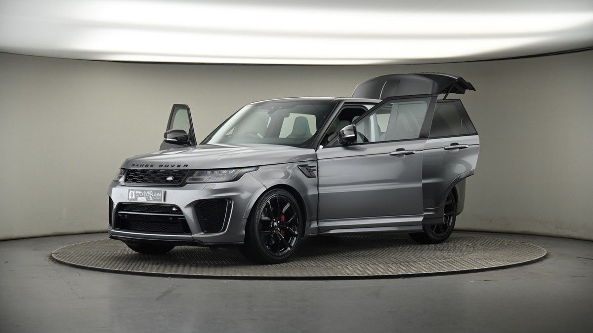 More views of Land Rover Range Rover Sport