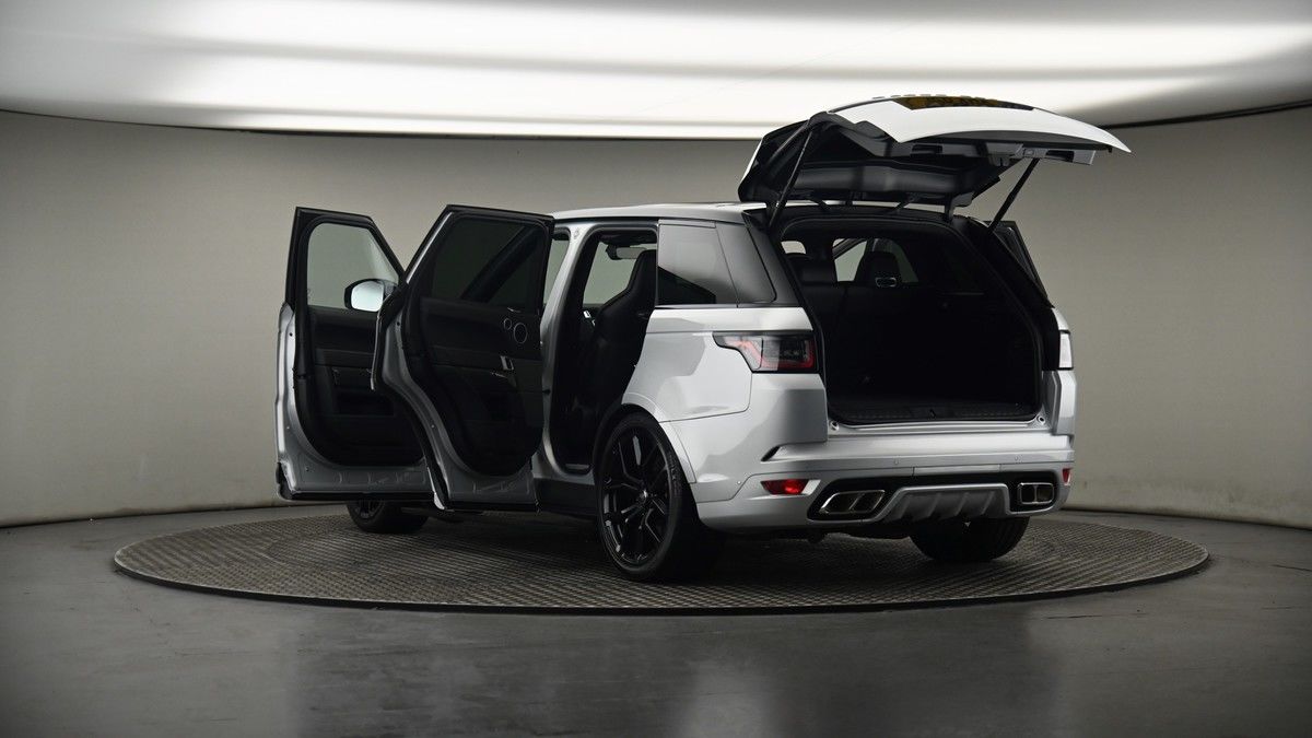 Land Rover Range Rover Sport Image 8