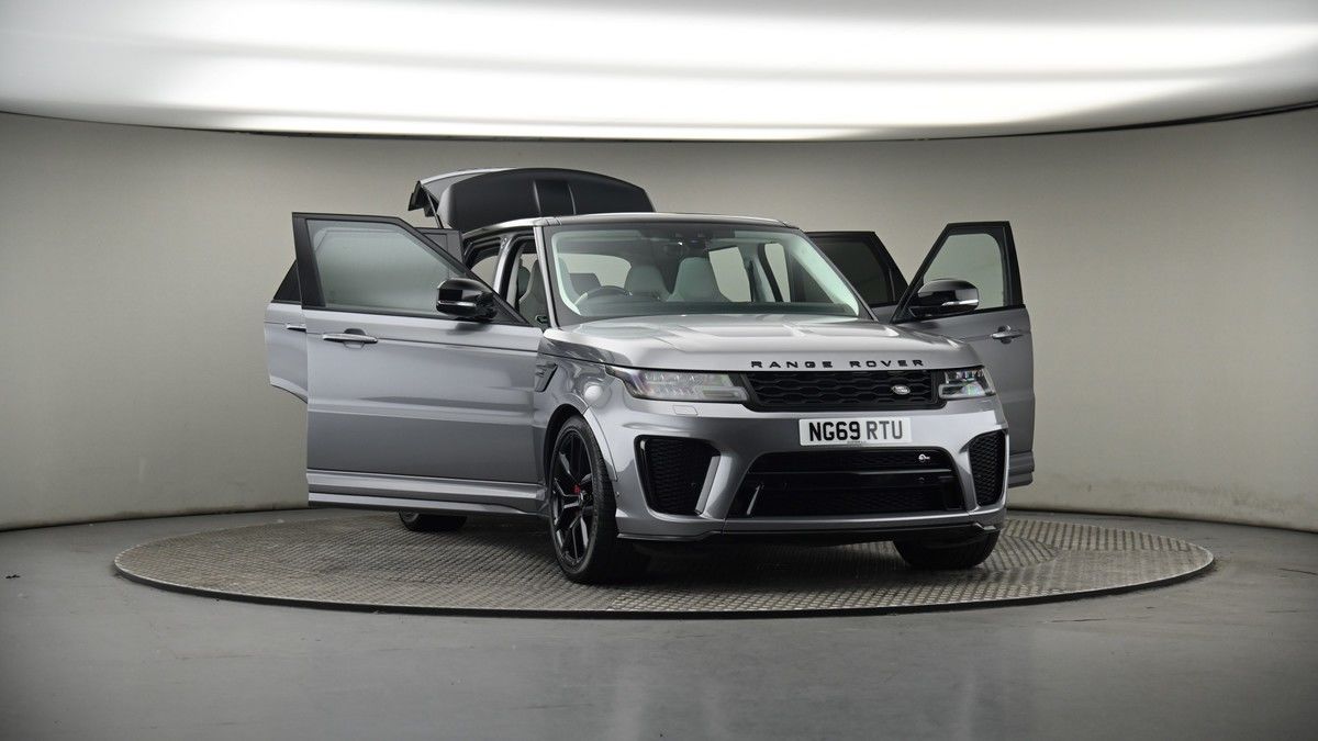 More views of Land Rover Range Rover Sport