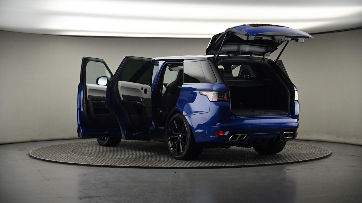 Land Rover Range Rover Sport Image 8