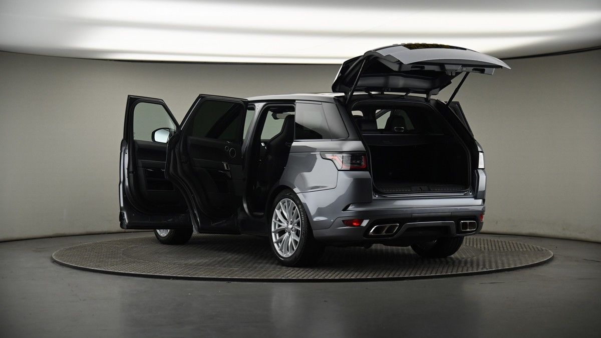 Land Rover Range Rover Sport Image 8