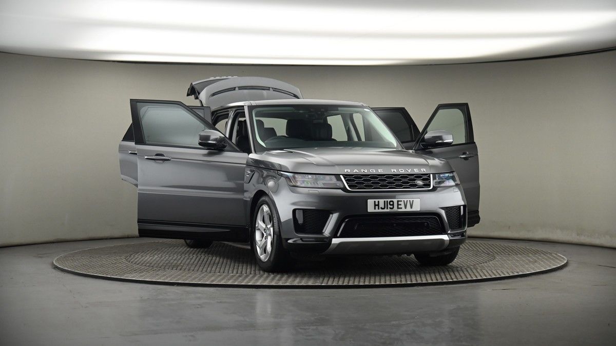 More views of Land Rover Range Rover Sport