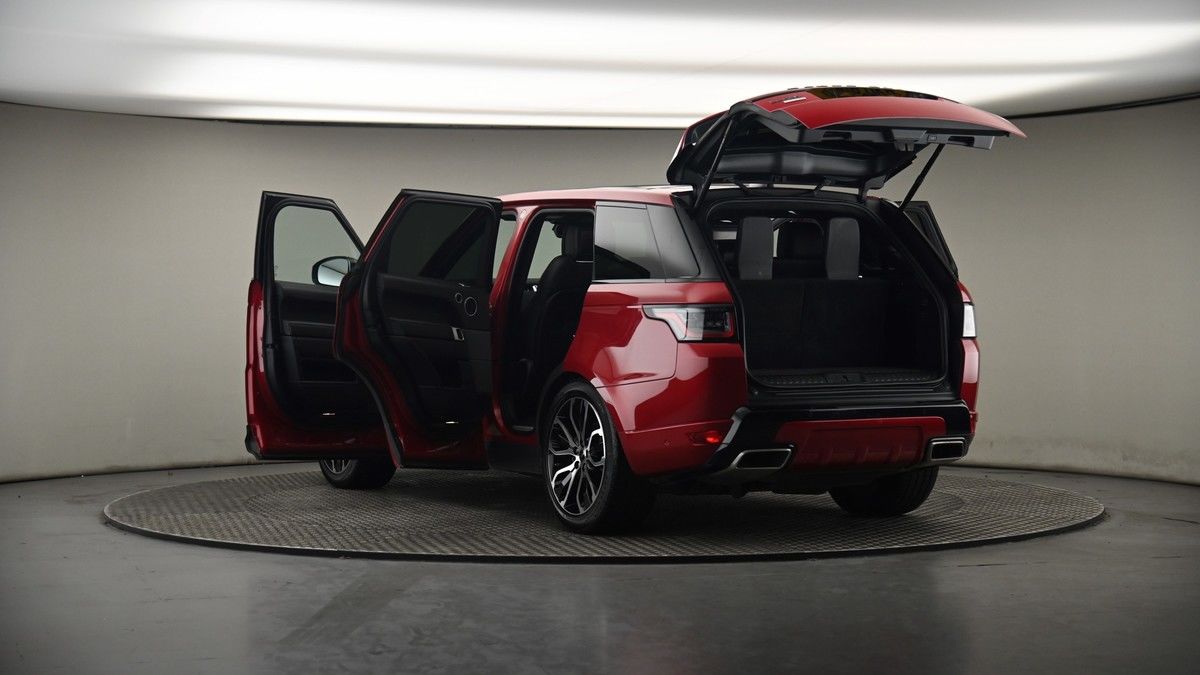 Land Rover Range Rover Sport Image 9