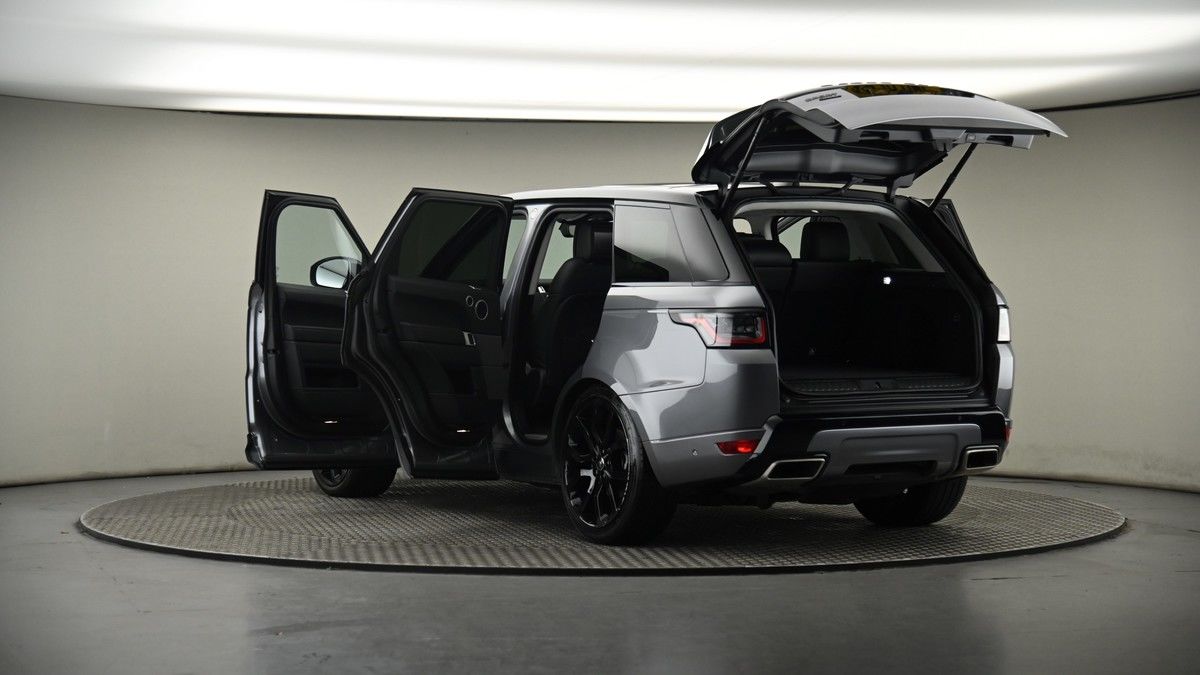 Land Rover Range Rover Sport Image 9