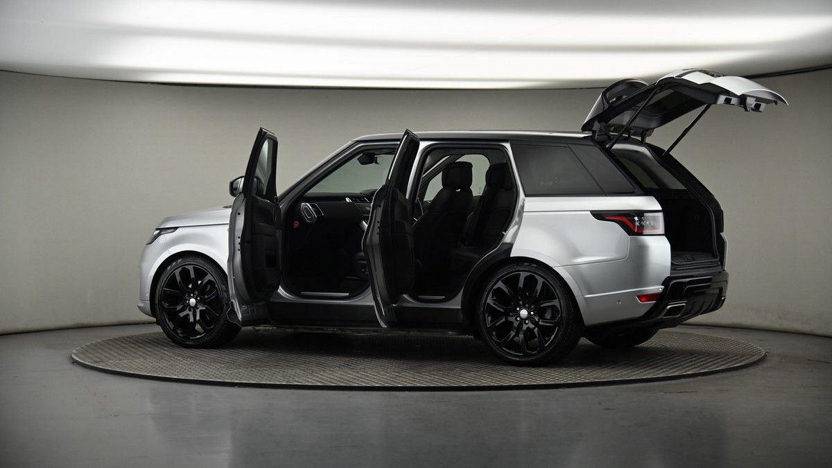 More views of Land Rover Range Rover Sport