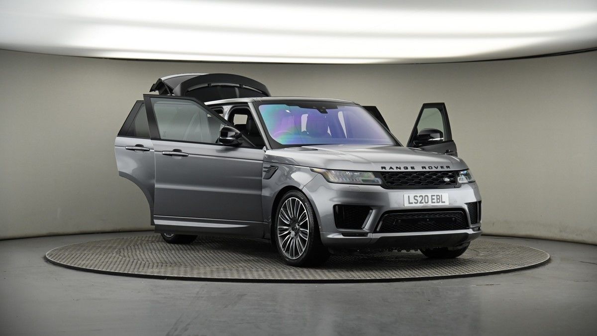 More views of Land Rover Range Rover Sport