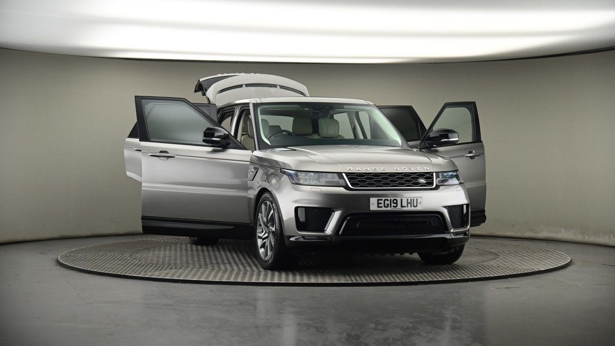 More views of Land Rover Range Rover Sport