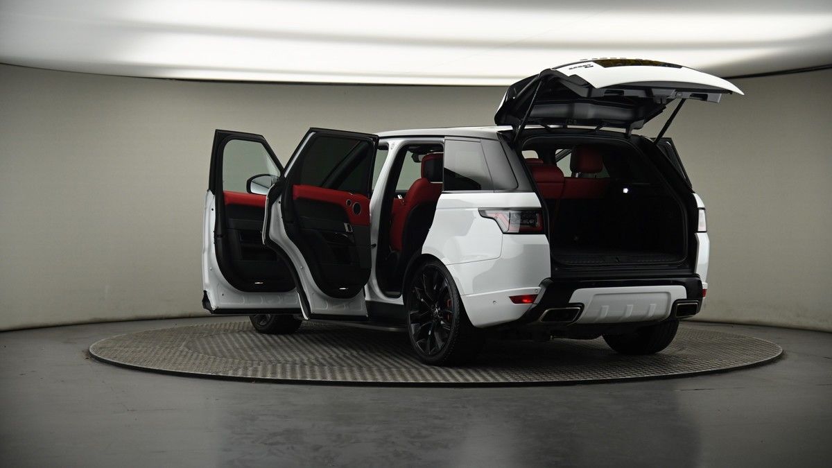 Land Rover Range Rover Sport Image 8