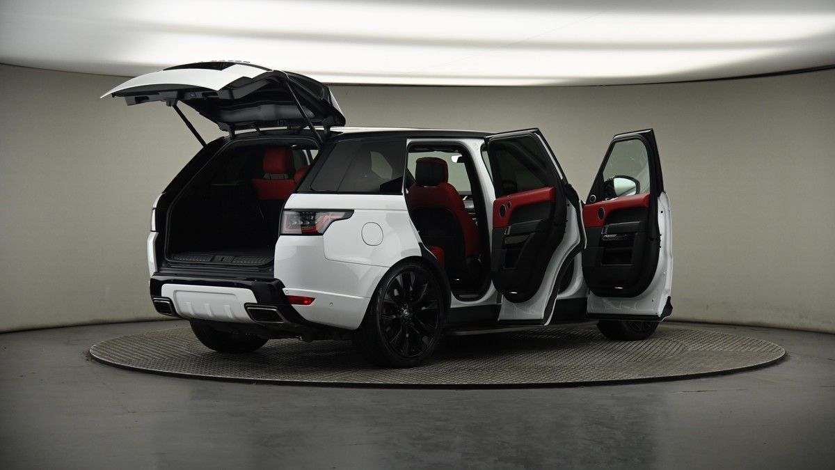 More views of Land Rover Range Rover Sport