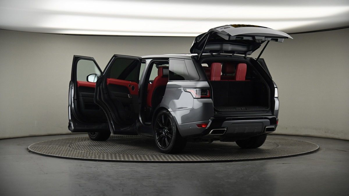 Land Rover Range Rover Sport Image 9