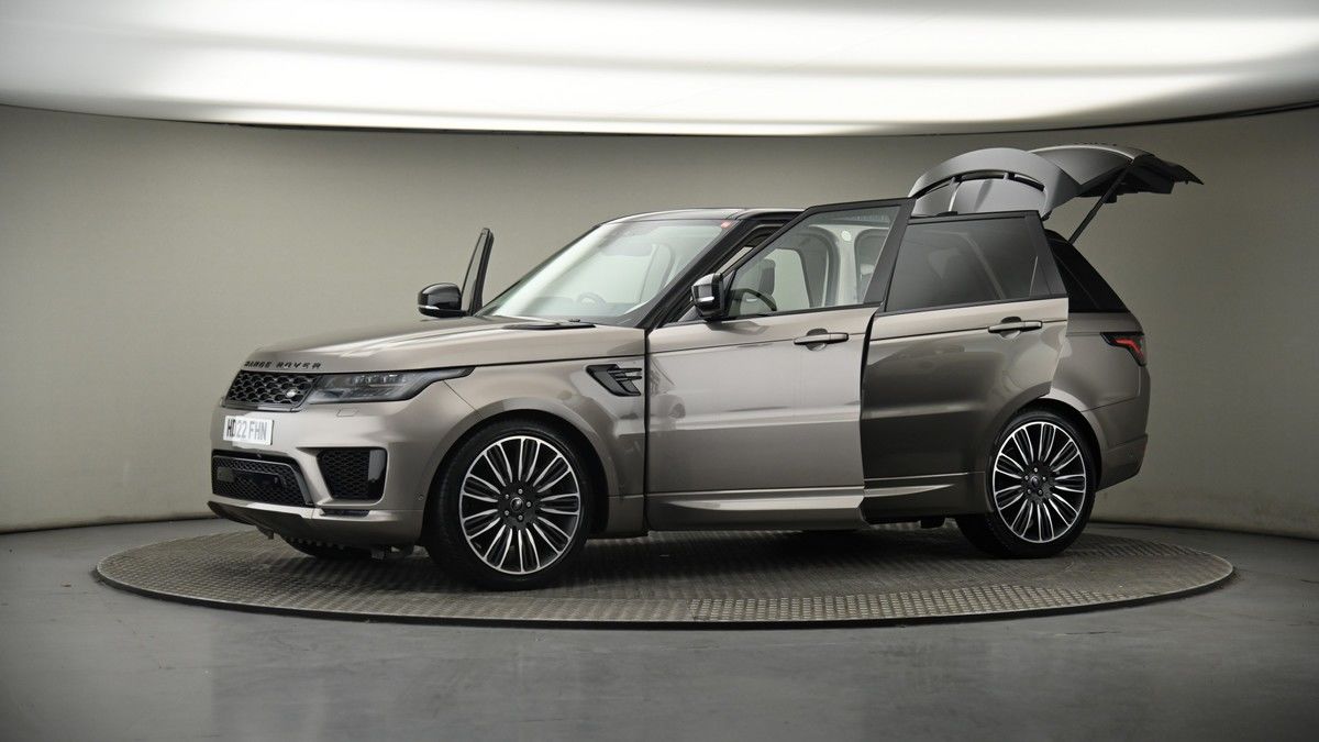 More views of Land Rover Range Rover Sport