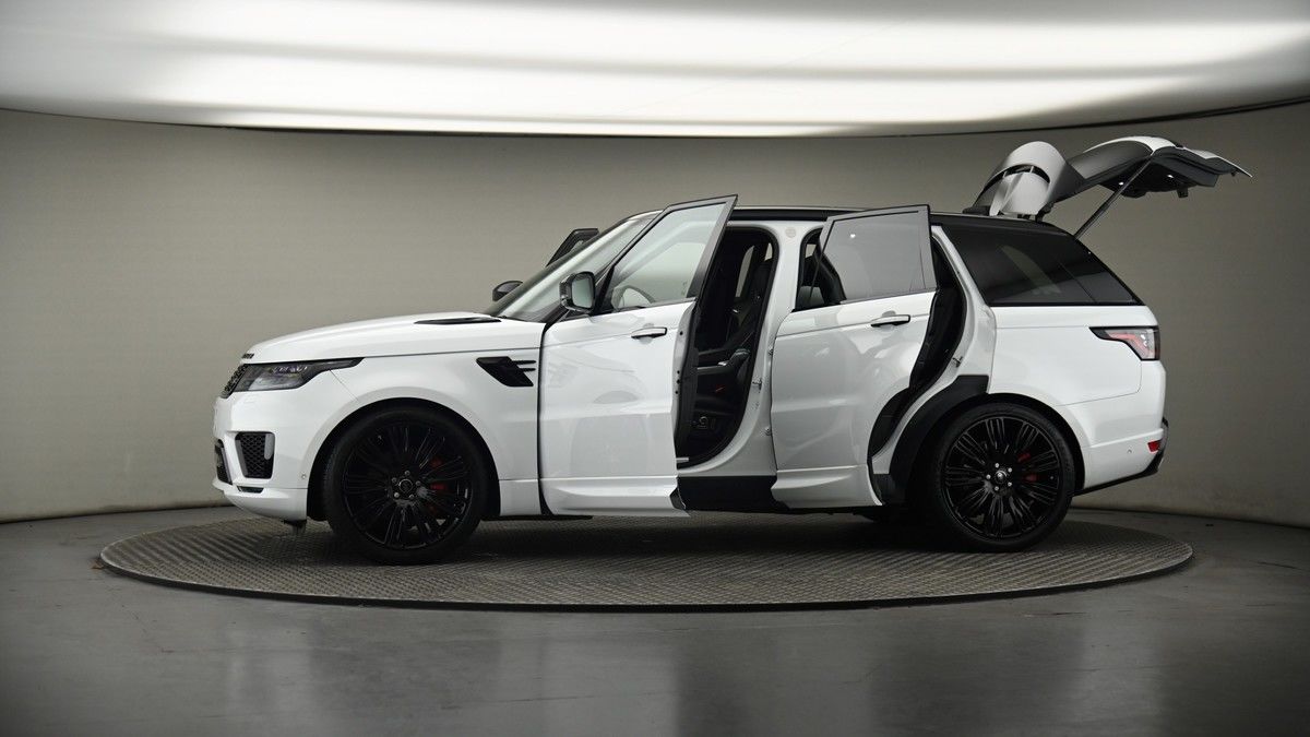 More views of Land Rover Range Rover Sport