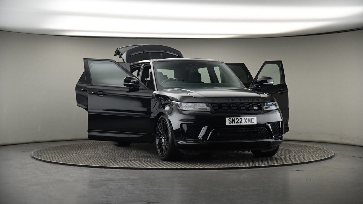 More views of Land Rover Range Rover Sport