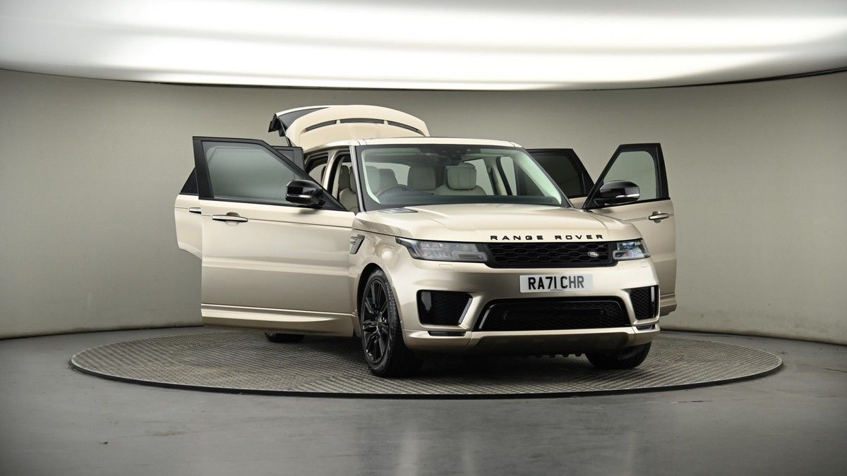 More views of Land Rover Range Rover Sport