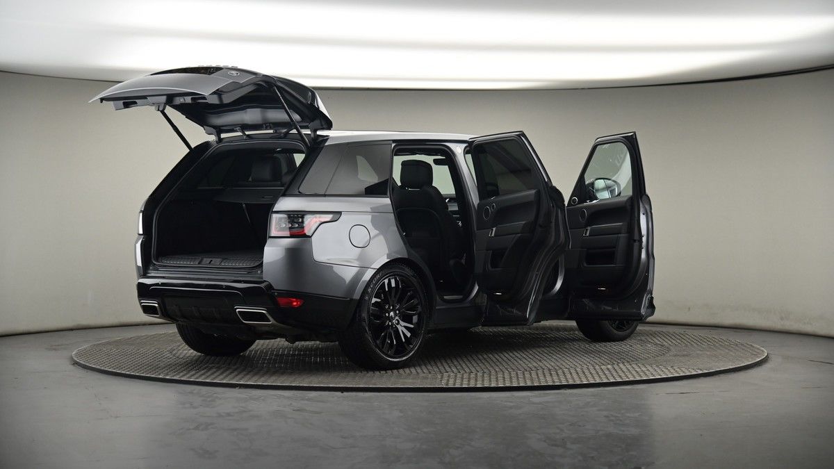 More views of Land Rover Range Rover Sport