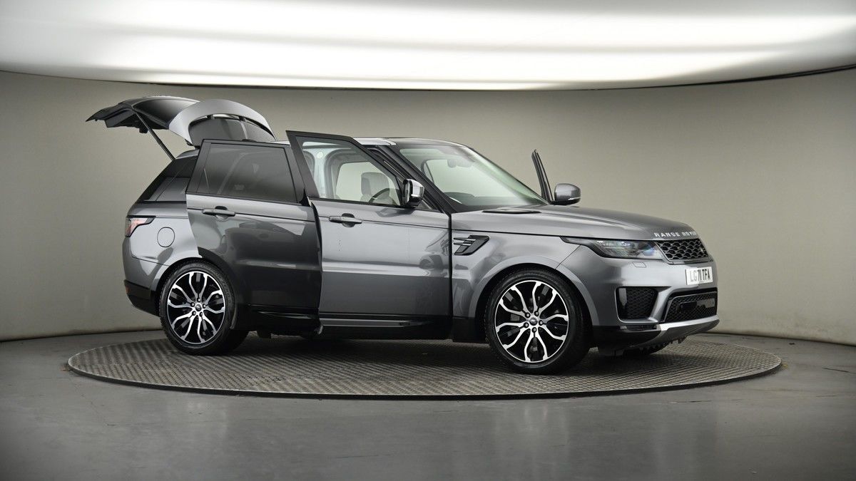 More views of Land Rover Range Rover Sport