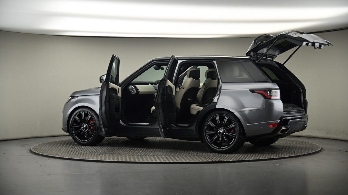 More views of Land Rover Range Rover Sport