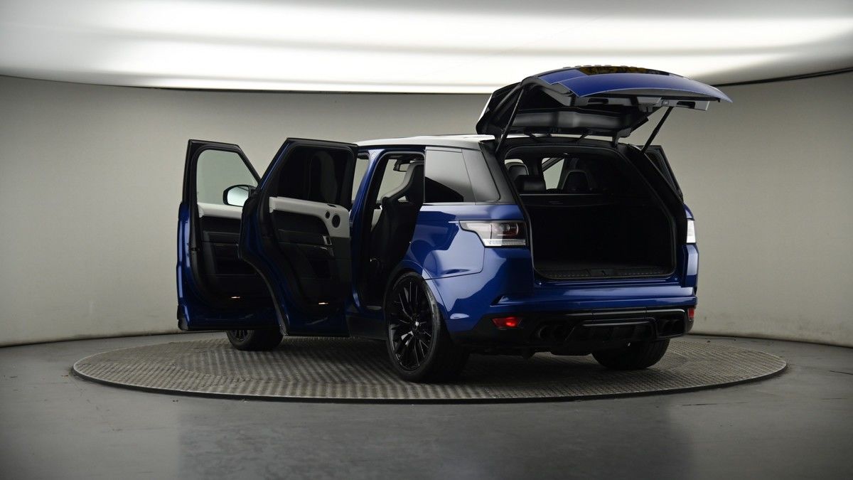 Land Rover Range Rover Sport Image 8