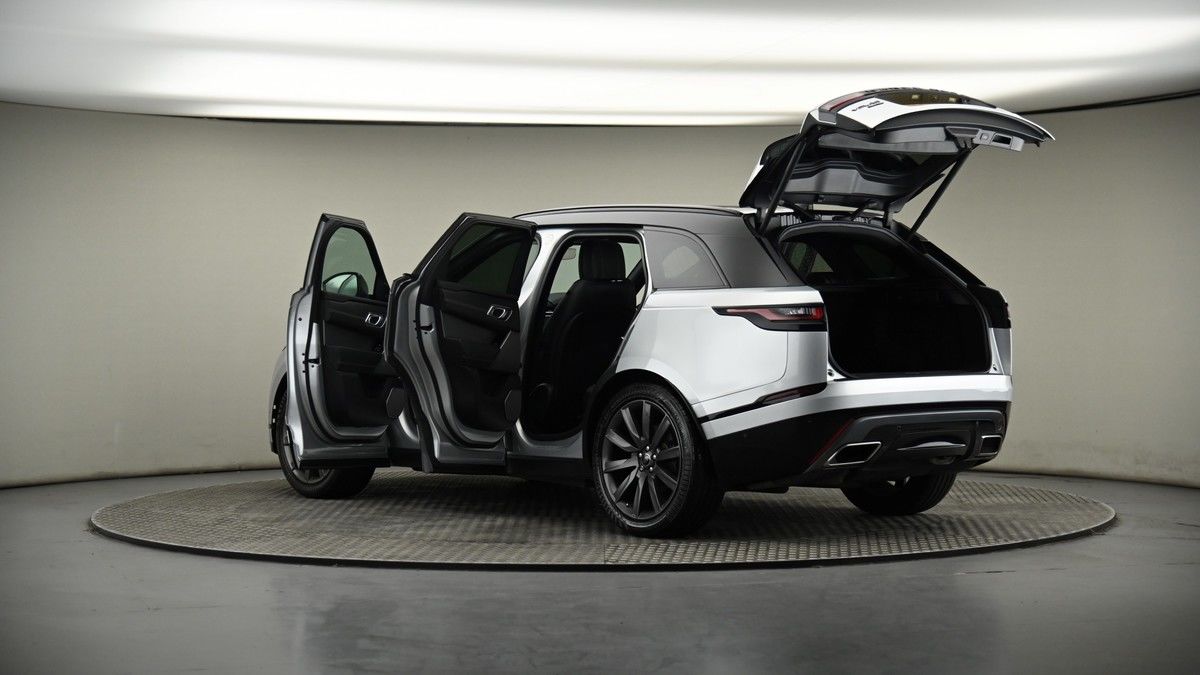 More views of Land Rover Range Rover Velar