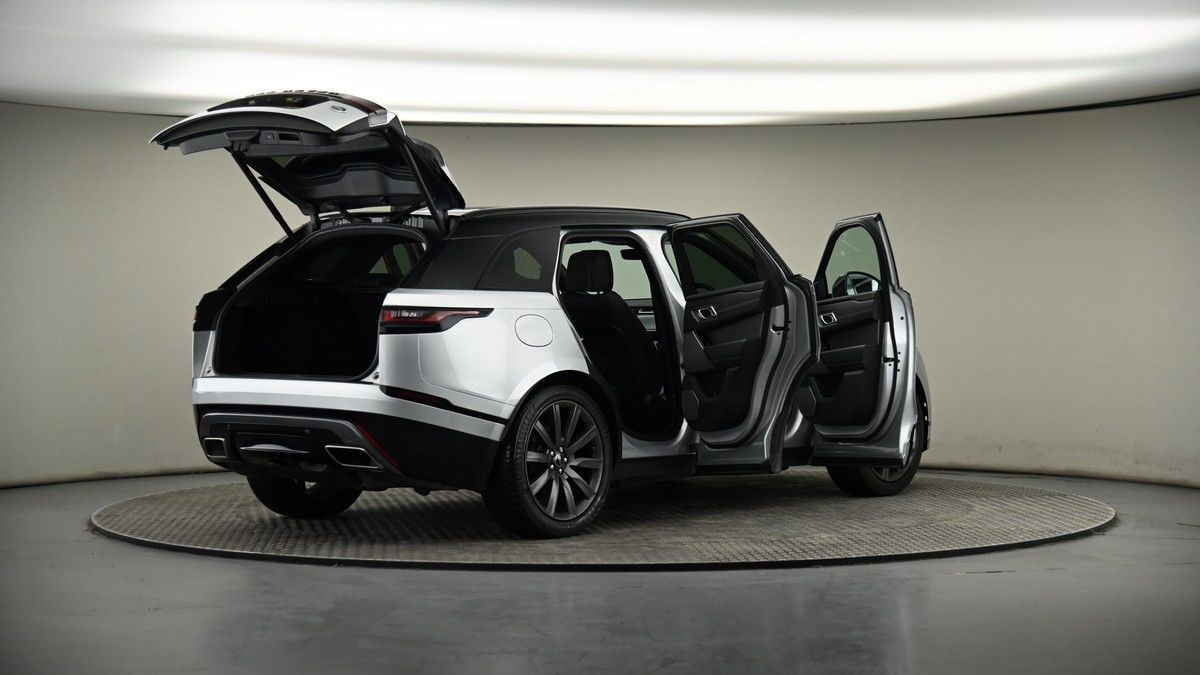 More views of Land Rover Range Rover Velar