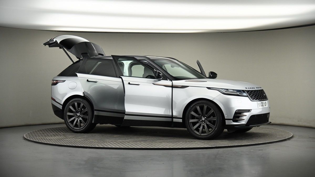 More views of Land Rover Range Rover Velar