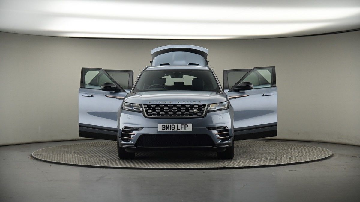 More views of Land Rover Range Rover Velar