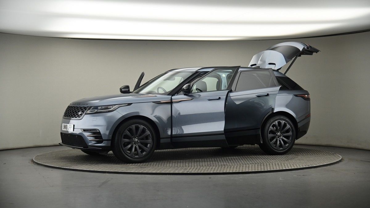 More views of Land Rover Range Rover Velar