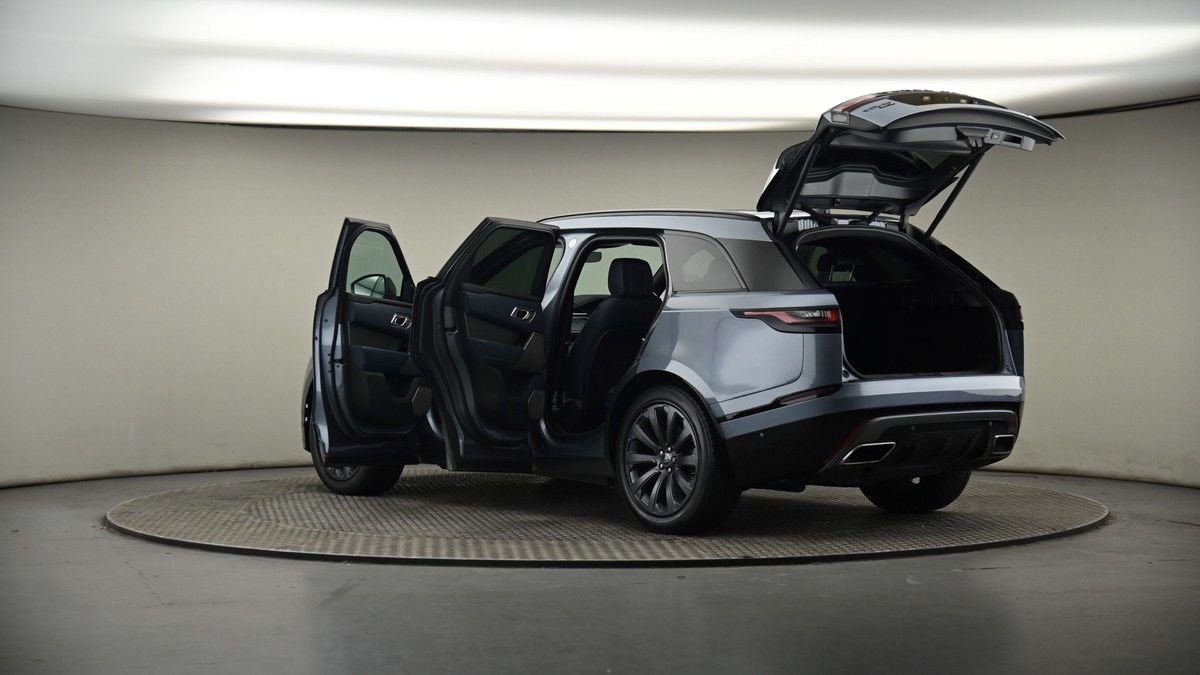 More views of Land Rover Range Rover Velar