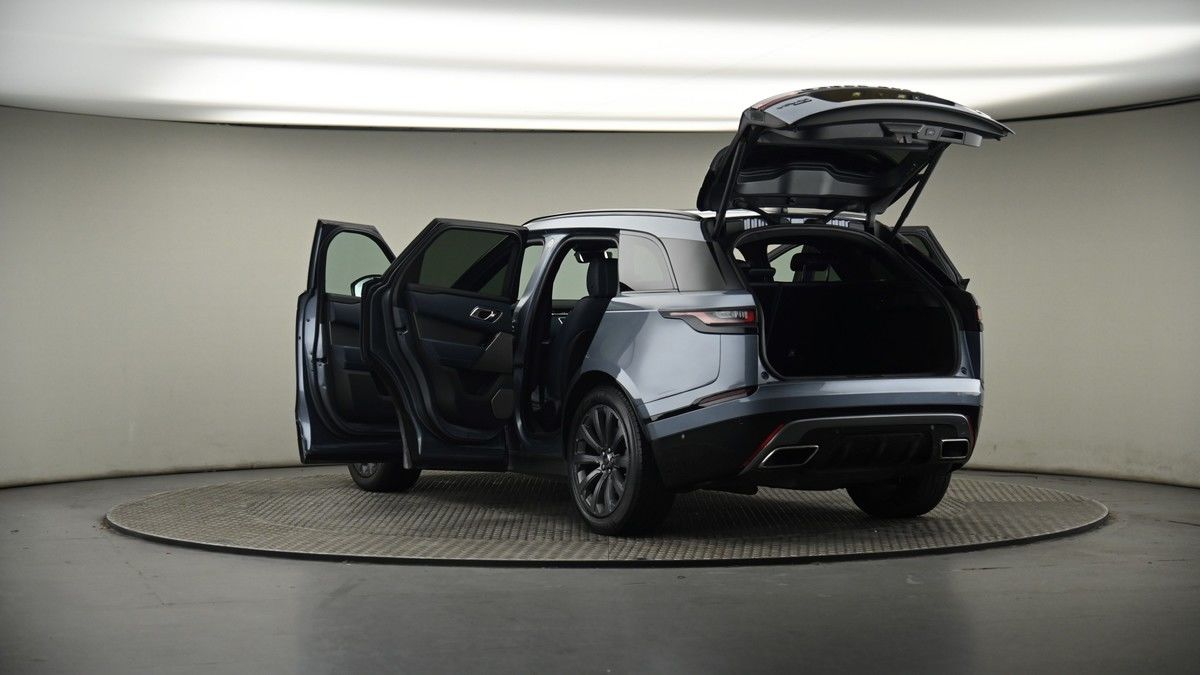 Land Rover Range Rover Velar Image 8