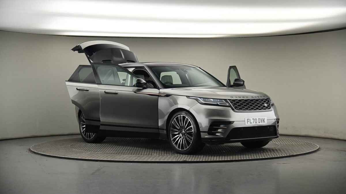 More views of Land Rover Range Rover Velar