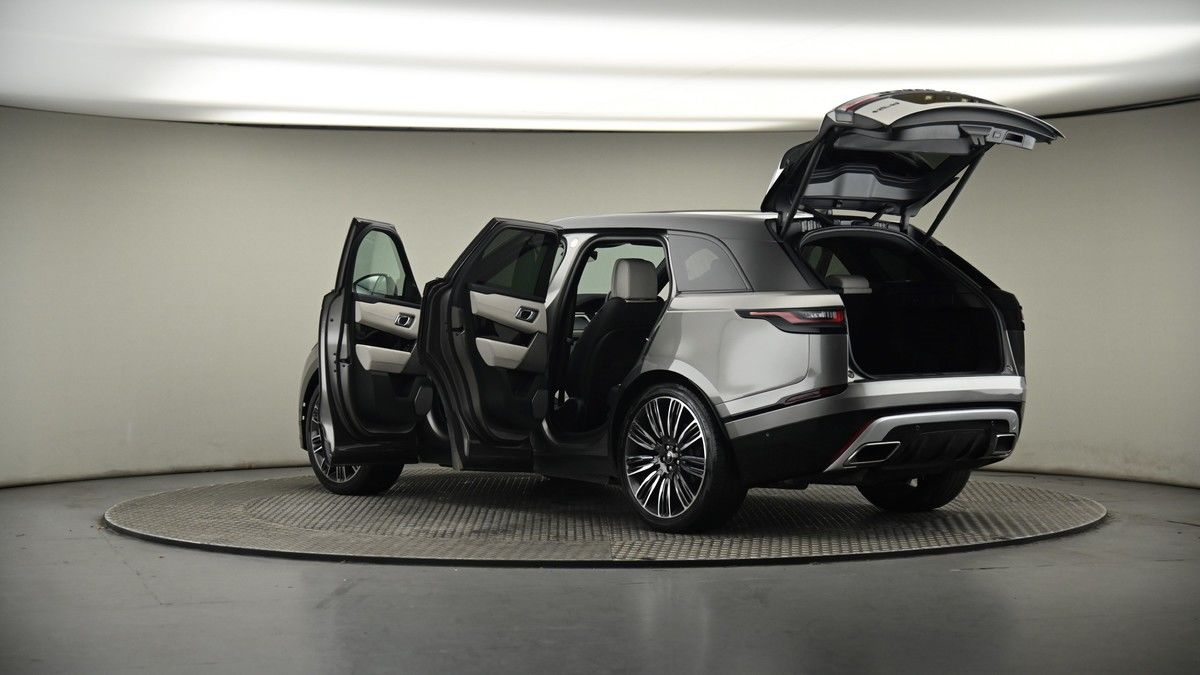 More views of Land Rover Range Rover Velar