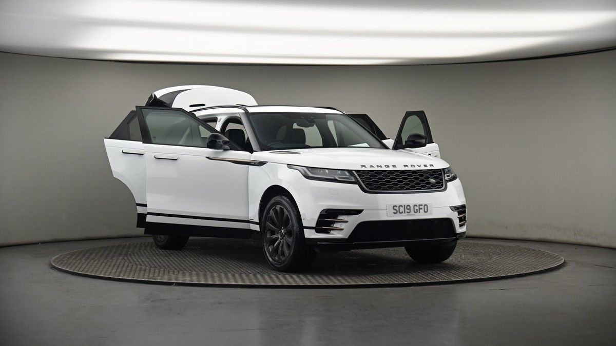 More views of Land Rover Range Rover Velar