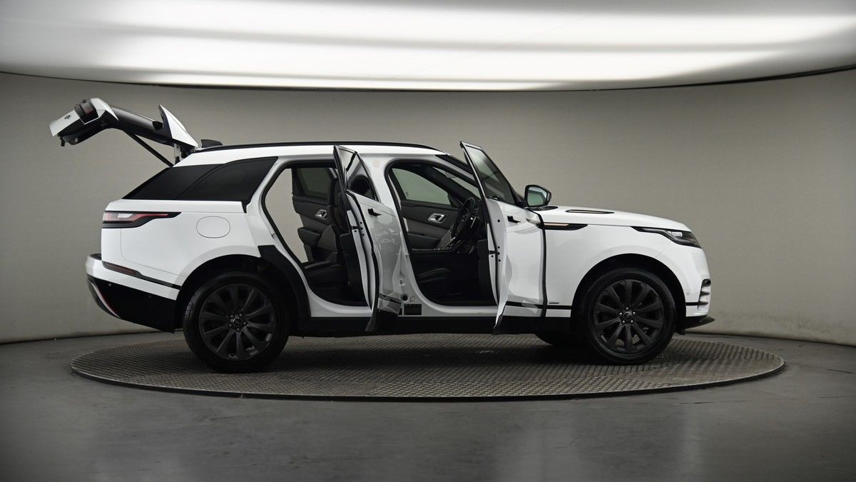 More views of Land Rover Range Rover Velar