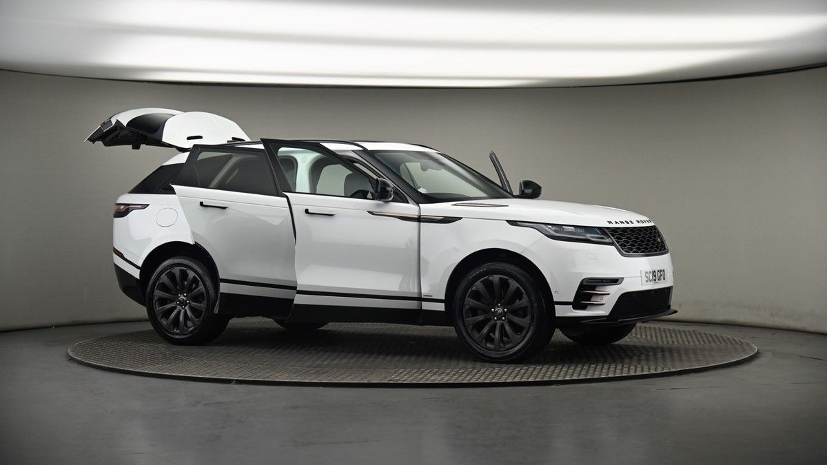 More views of Land Rover Range Rover Velar